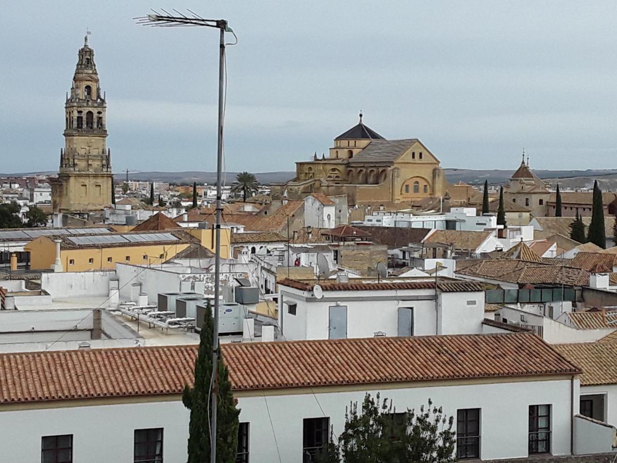 Beside The Roman Wall Appartement Córdoba Buitenkant foto